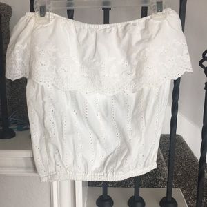 White Mid-drift off shoulders eye lit crop top